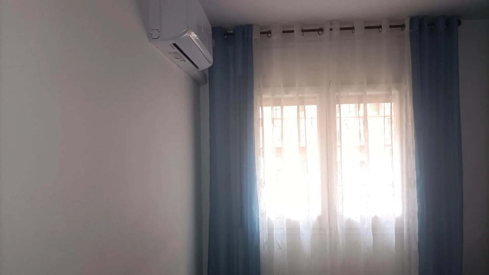Appartamento Apartamento Cerca De La Playa Todo Aire Acondicionado La Pineda Spagna